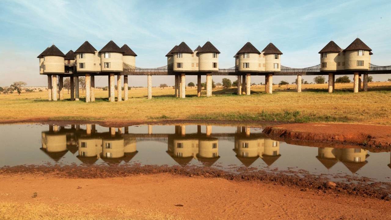Salt Lick Safari Lodge (Taita Hills)